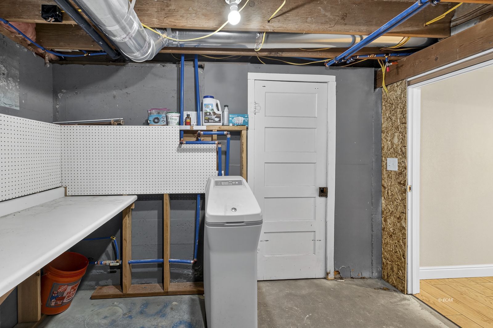 546 Cedar Street Property Photo 27