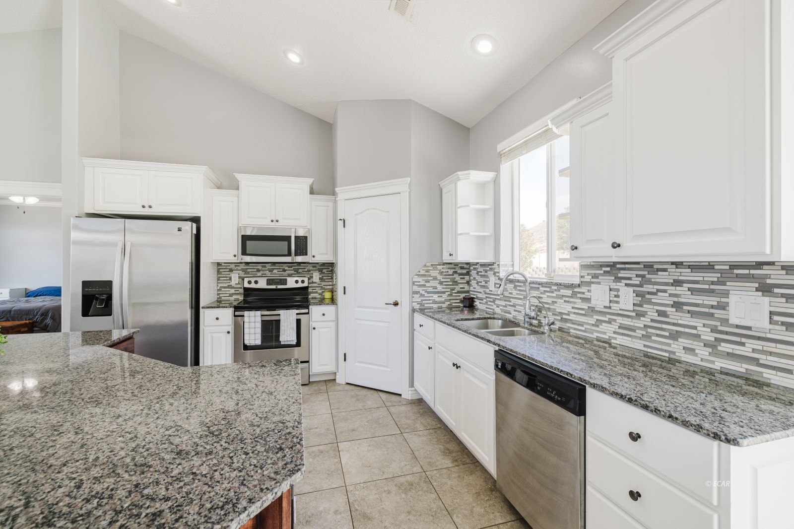 2375 Hamilton Creek Trail Property Photo 6