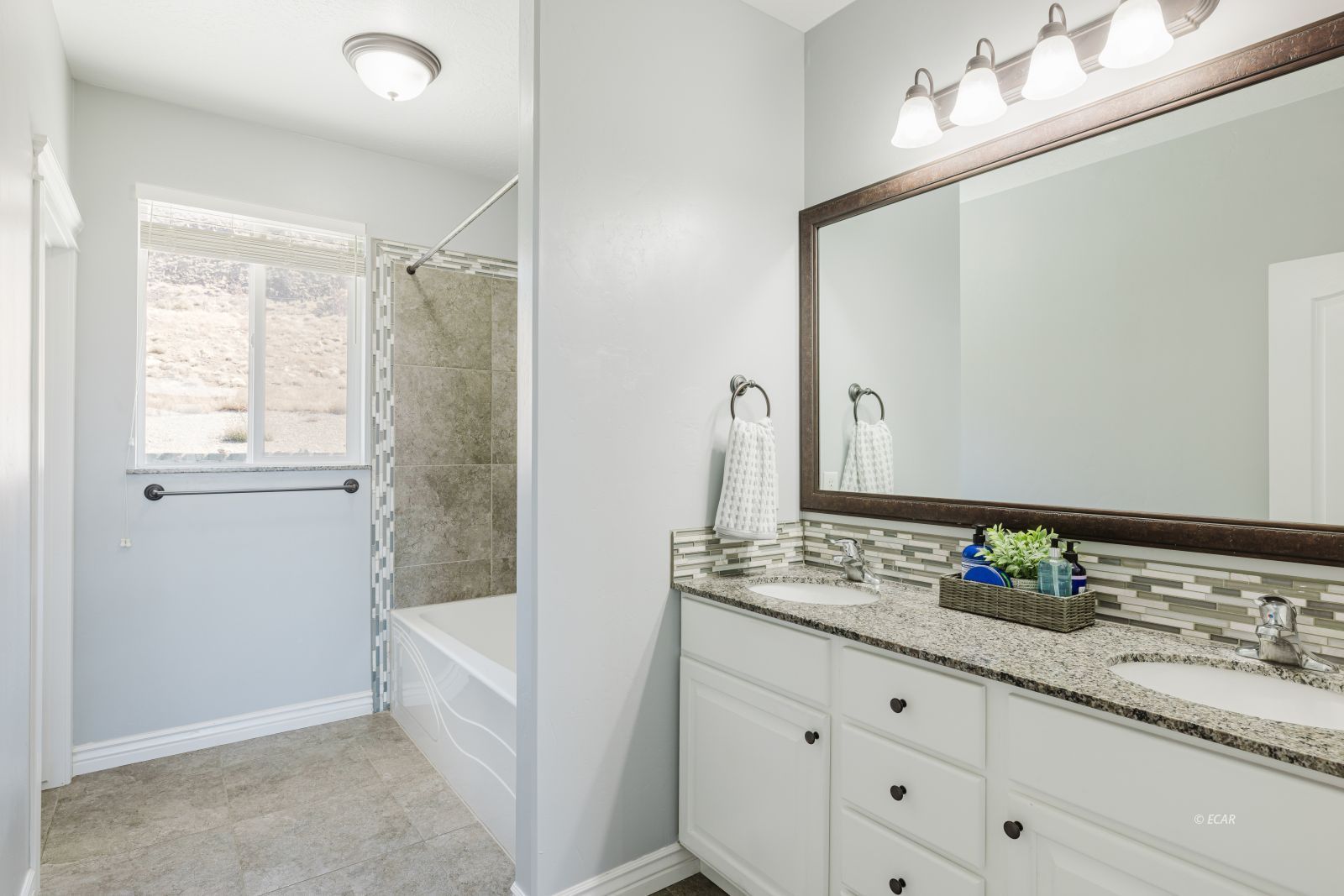 2375 Hamilton Creek Trail Property Photo 12