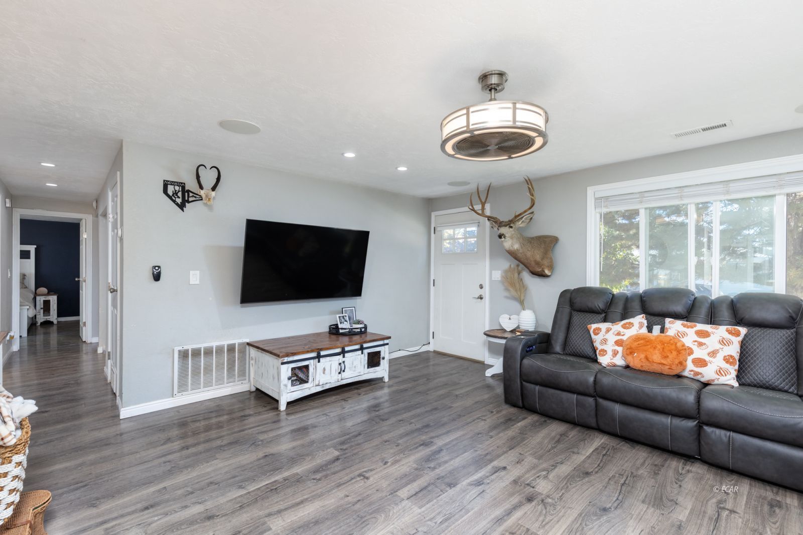 3313 Carlson Street Property Photo 5