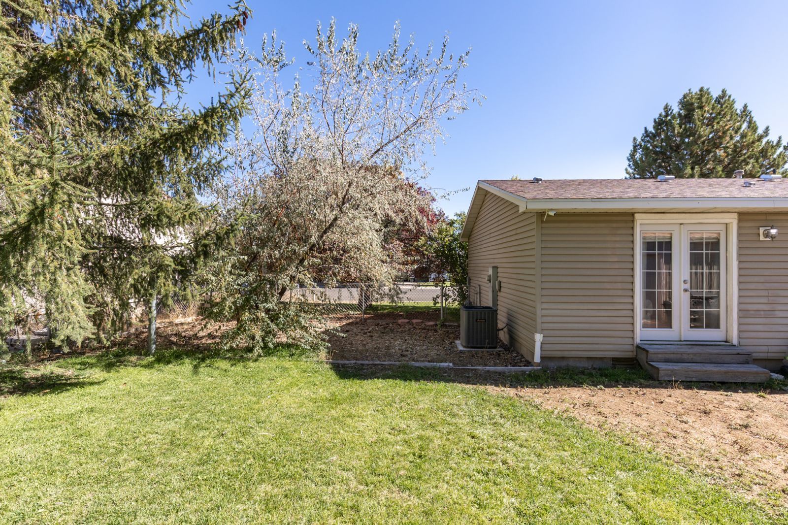 3313 Carlson Street Property Photo 28