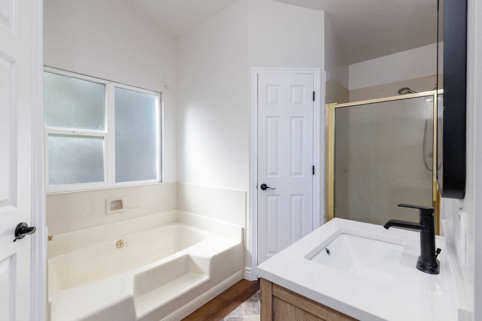 1951 Sierra Drive Property Photo 20