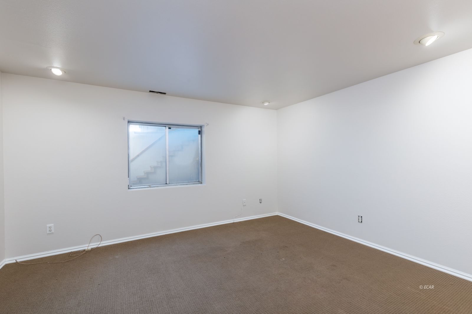 1951 Sierra Drive Property Photo 24