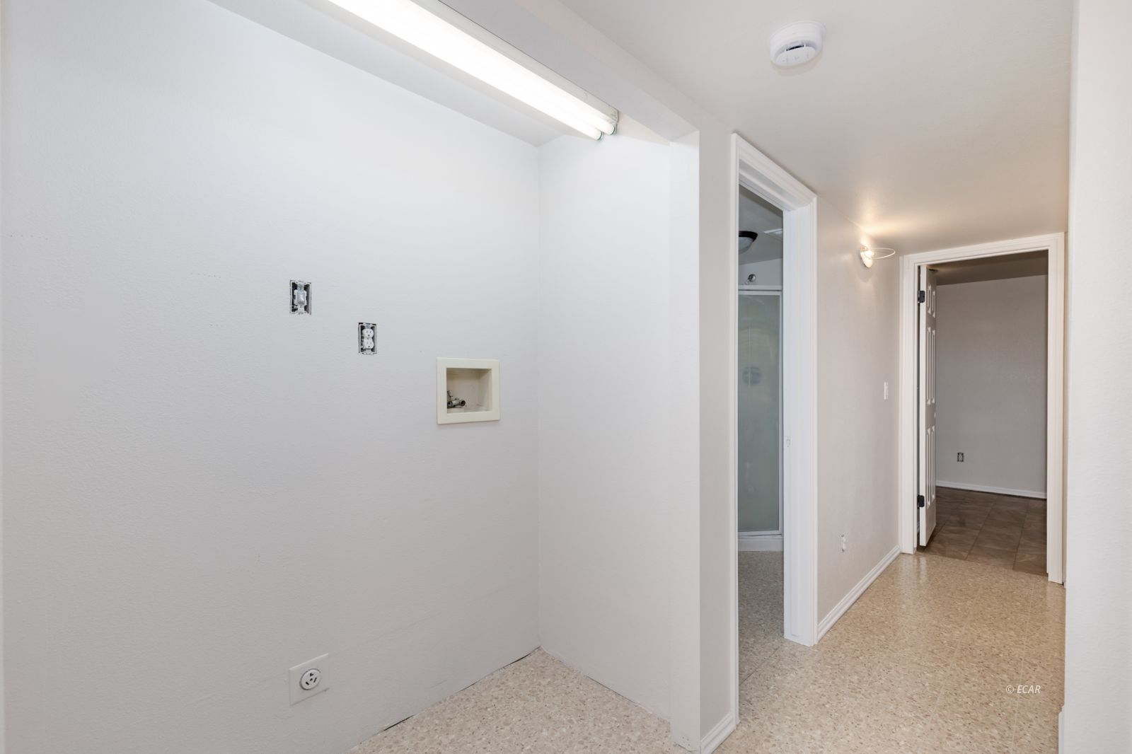 1951 Sierra Drive Property Photo 28