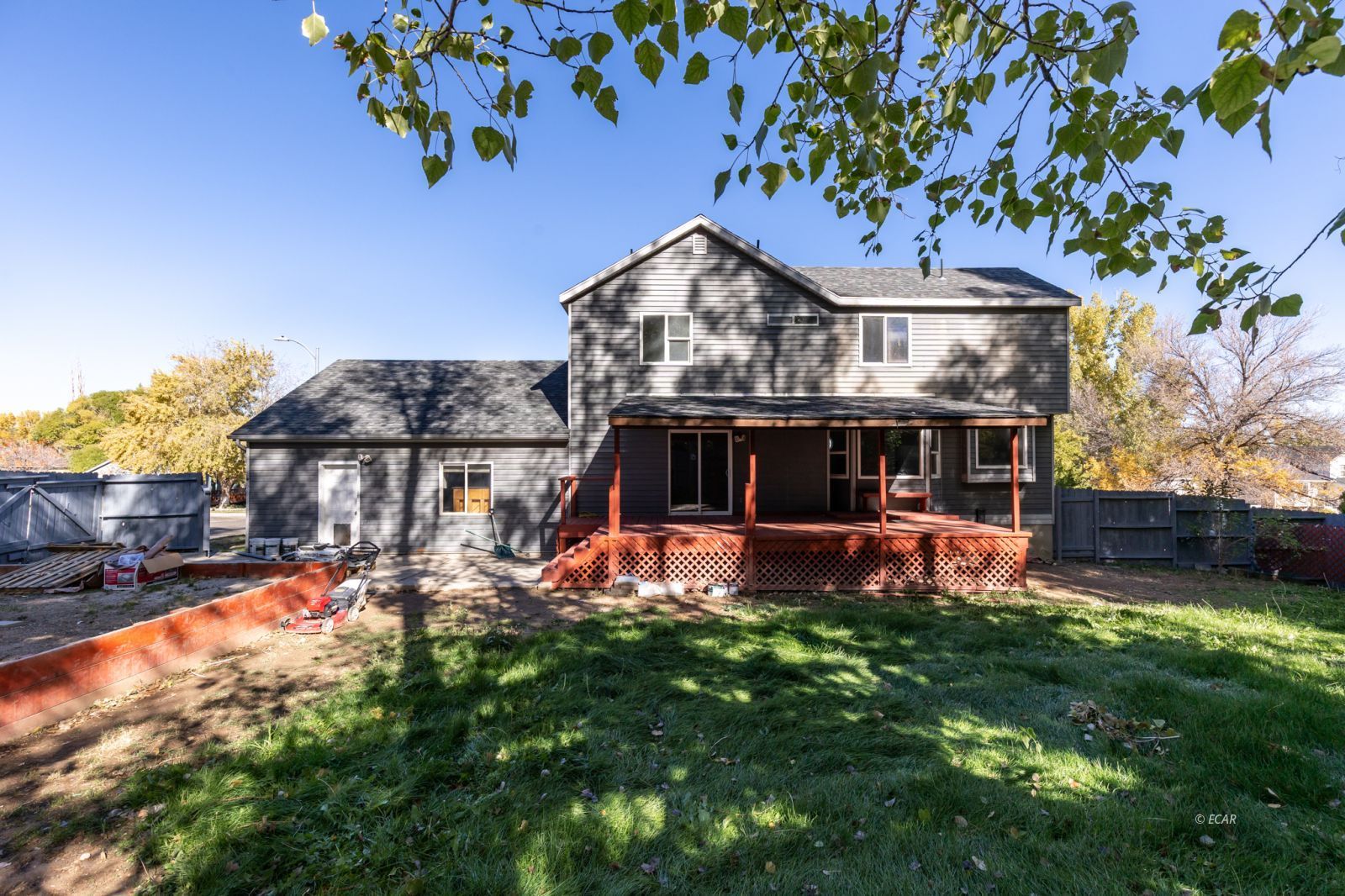 1951 Sierra Drive Property Photo 32
