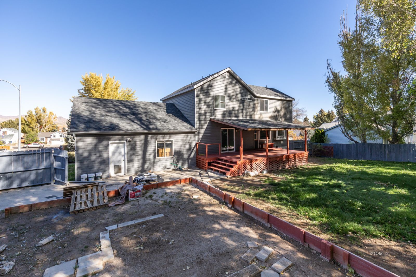 1951 Sierra Drive Property Photo 33