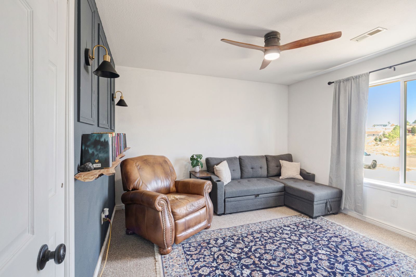 951 Blue Jay Drive Property Photo 16