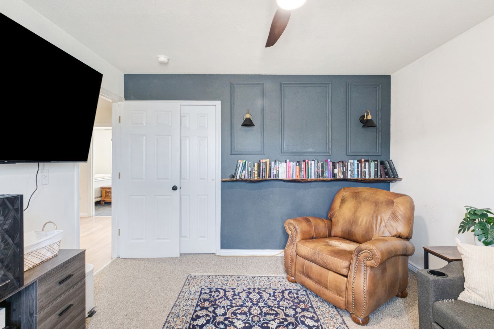 951 Blue Jay Drive Property Photo 17