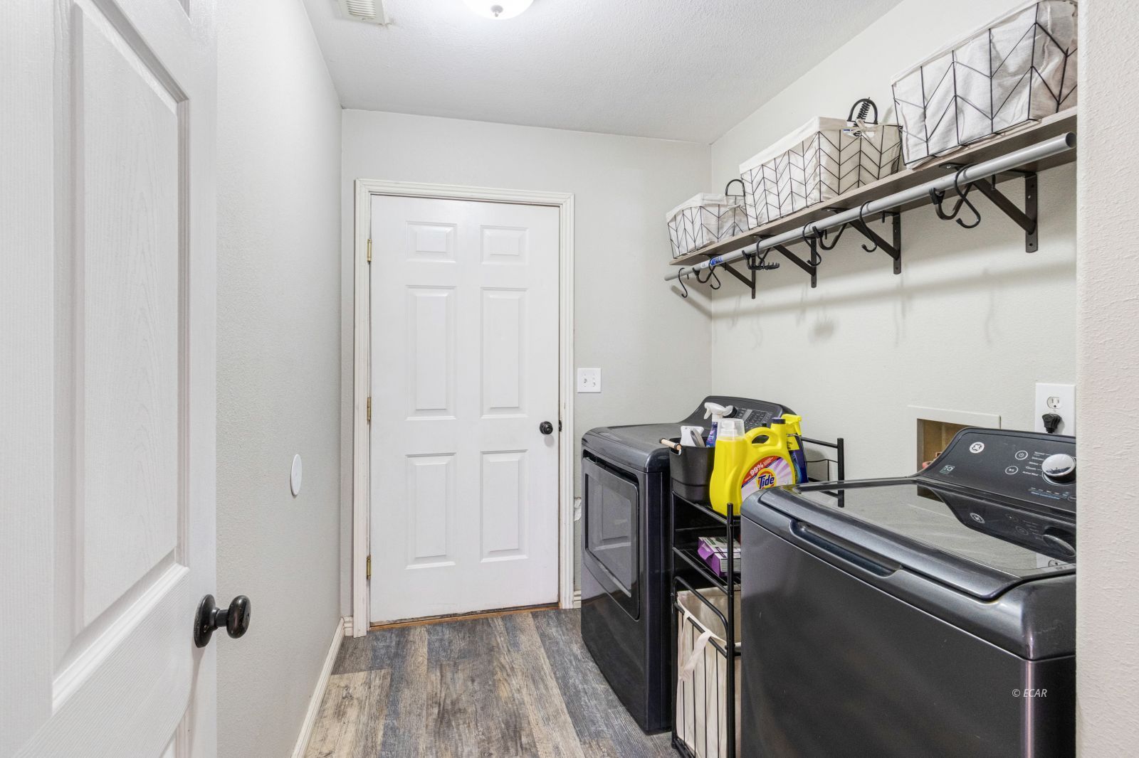 951 Blue Jay Drive Property Photo 21