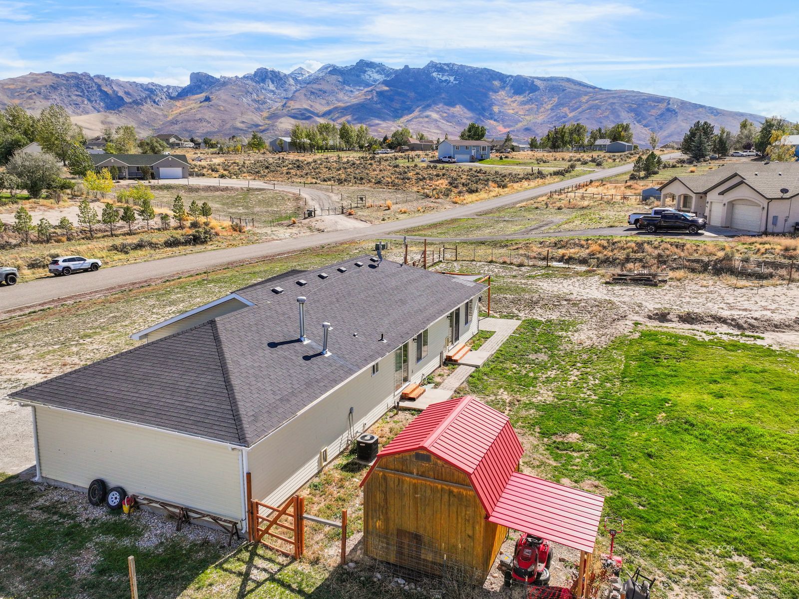 951 Blue Jay Drive Property Photo 25