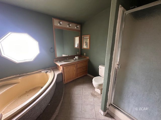 295 Saxon Drive Property Photo 10