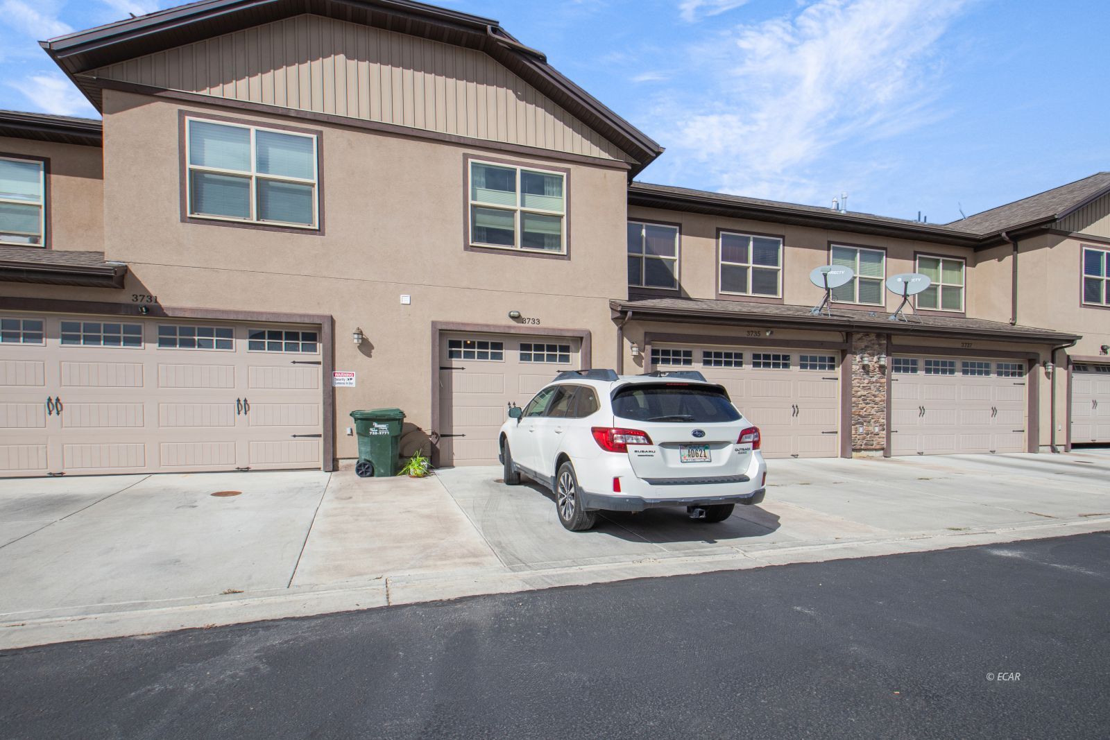 3733 Autumn Colors Drive Property Photo 2