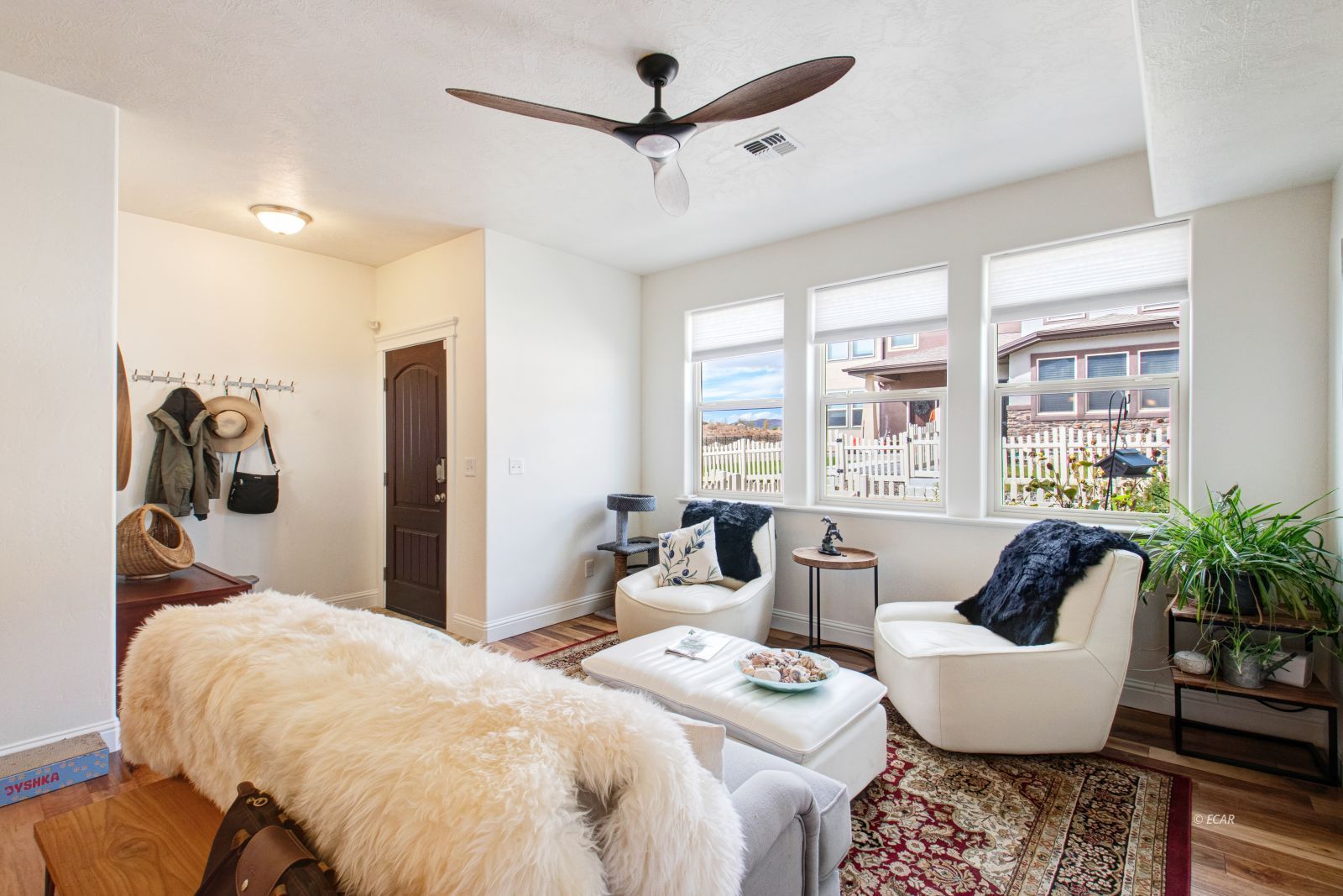 3733 Autumn Colors Drive Property Photo 12