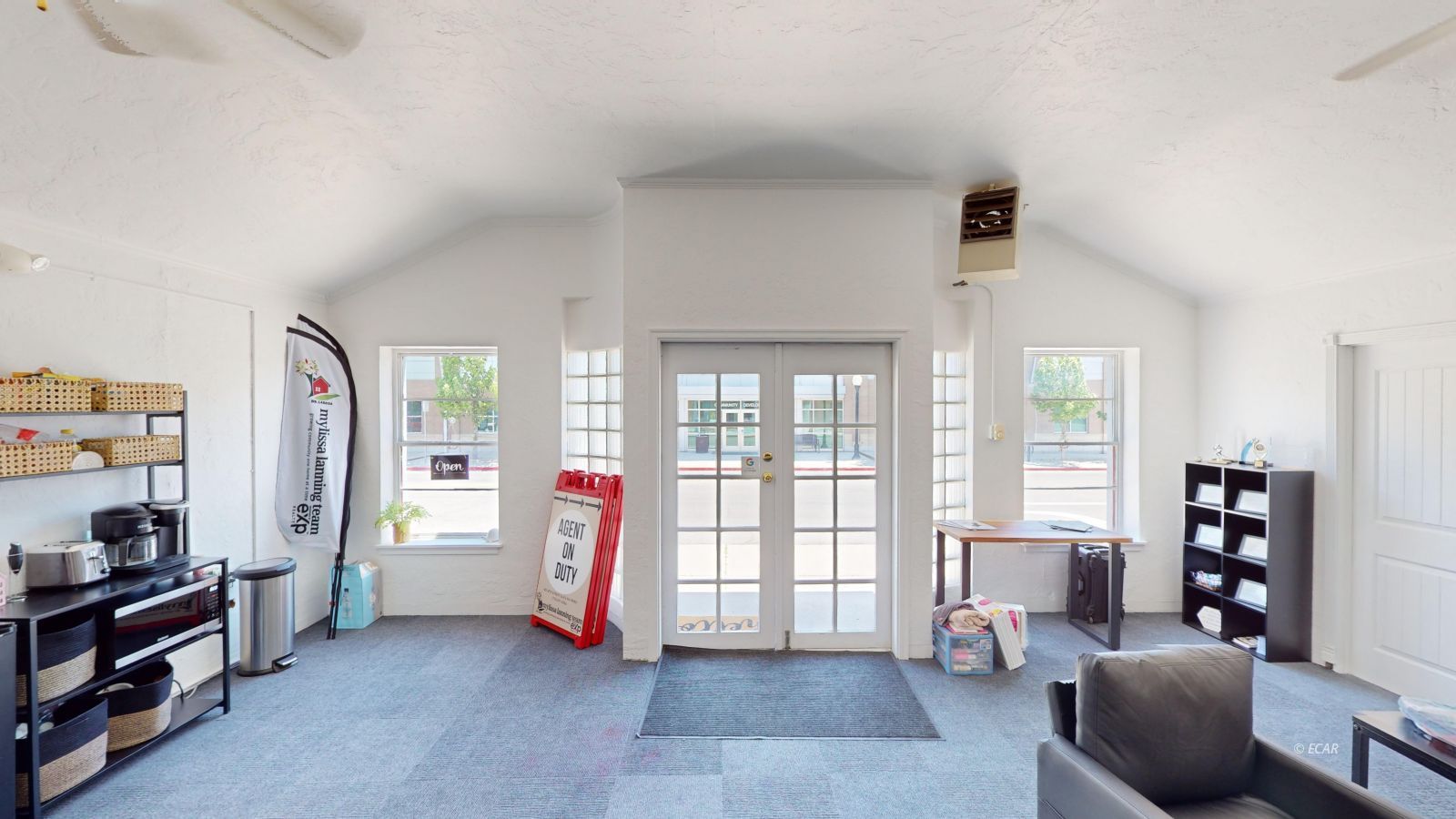 531 Court Street Property Photo 12