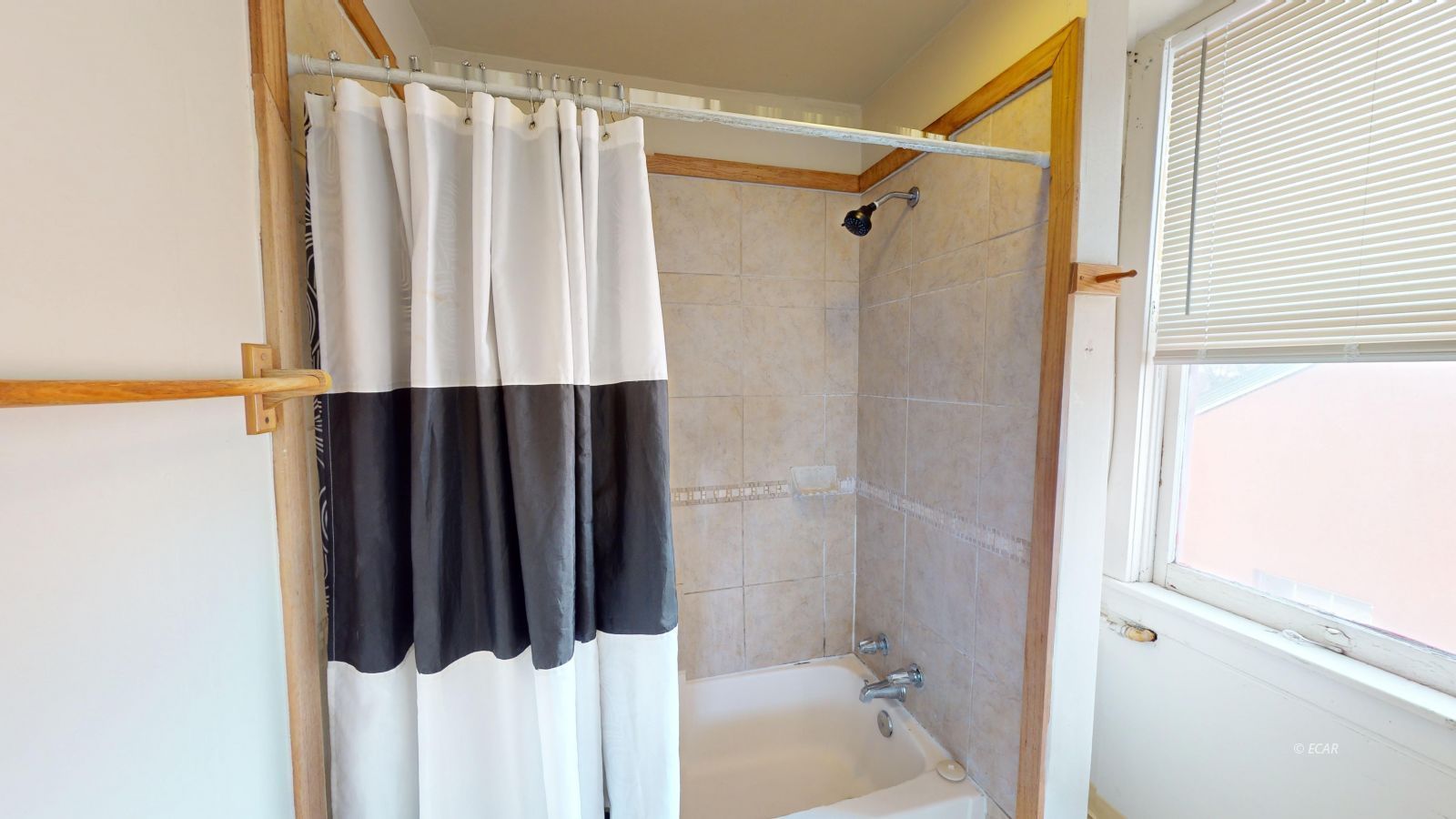 531 Court Street Property Photo 44