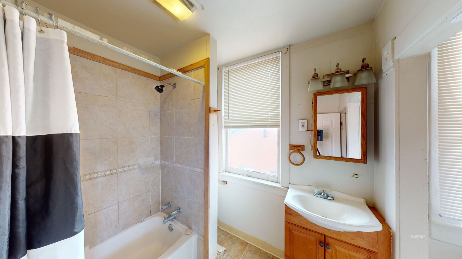 531 Court Street Property Photo 49