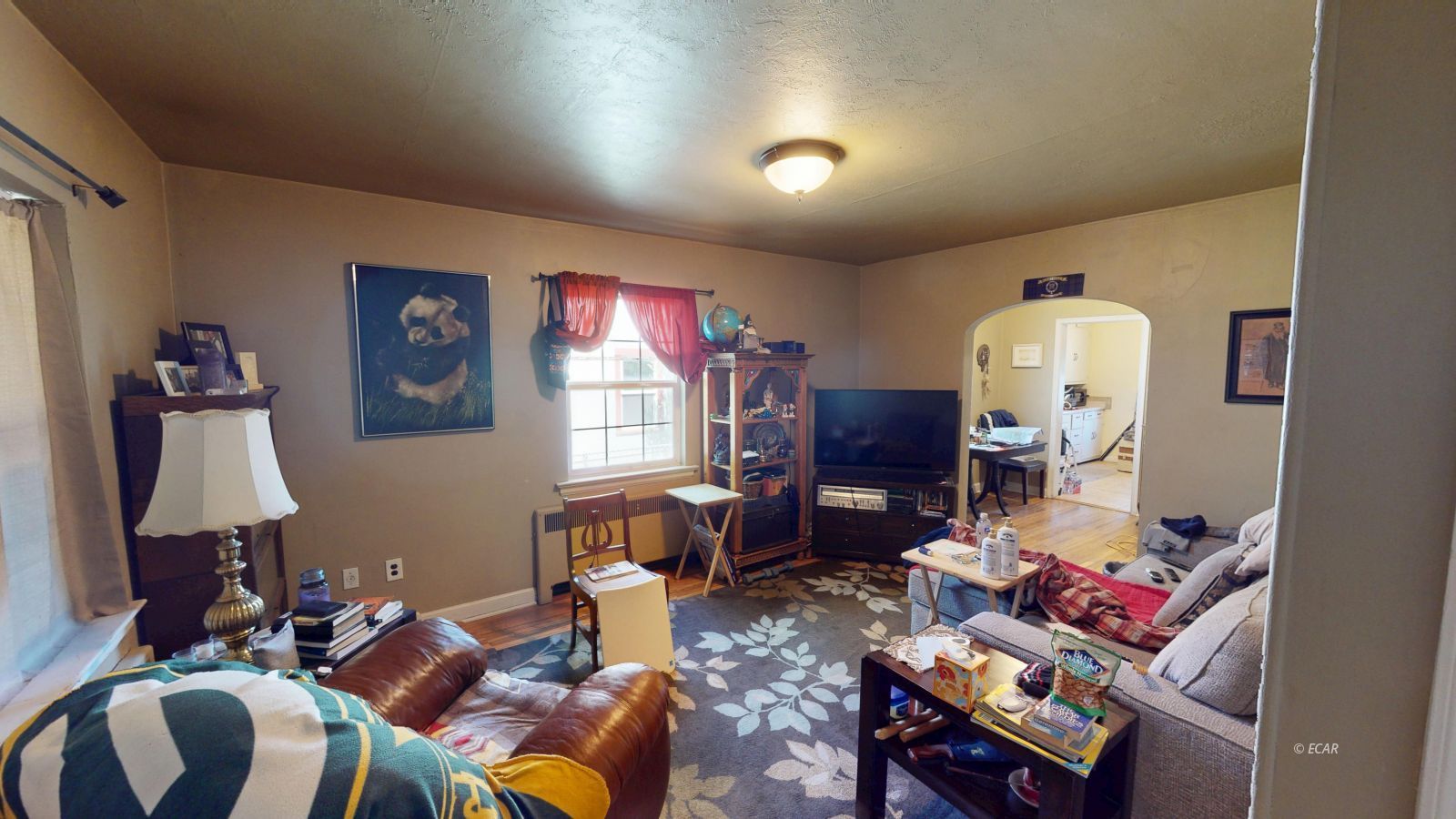 520 5th Street Property Photo 2