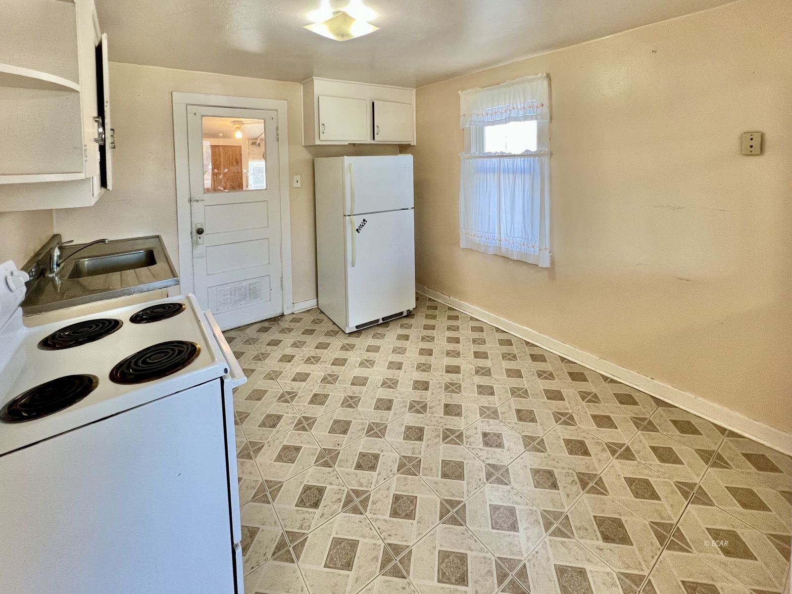 1291 3rd Street Property Photo 5