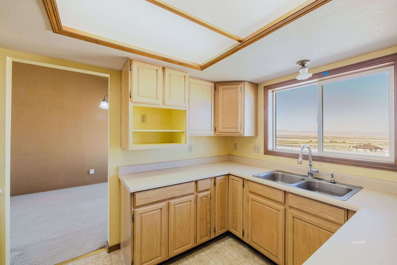 216 Dysart Circle Property Photo 12