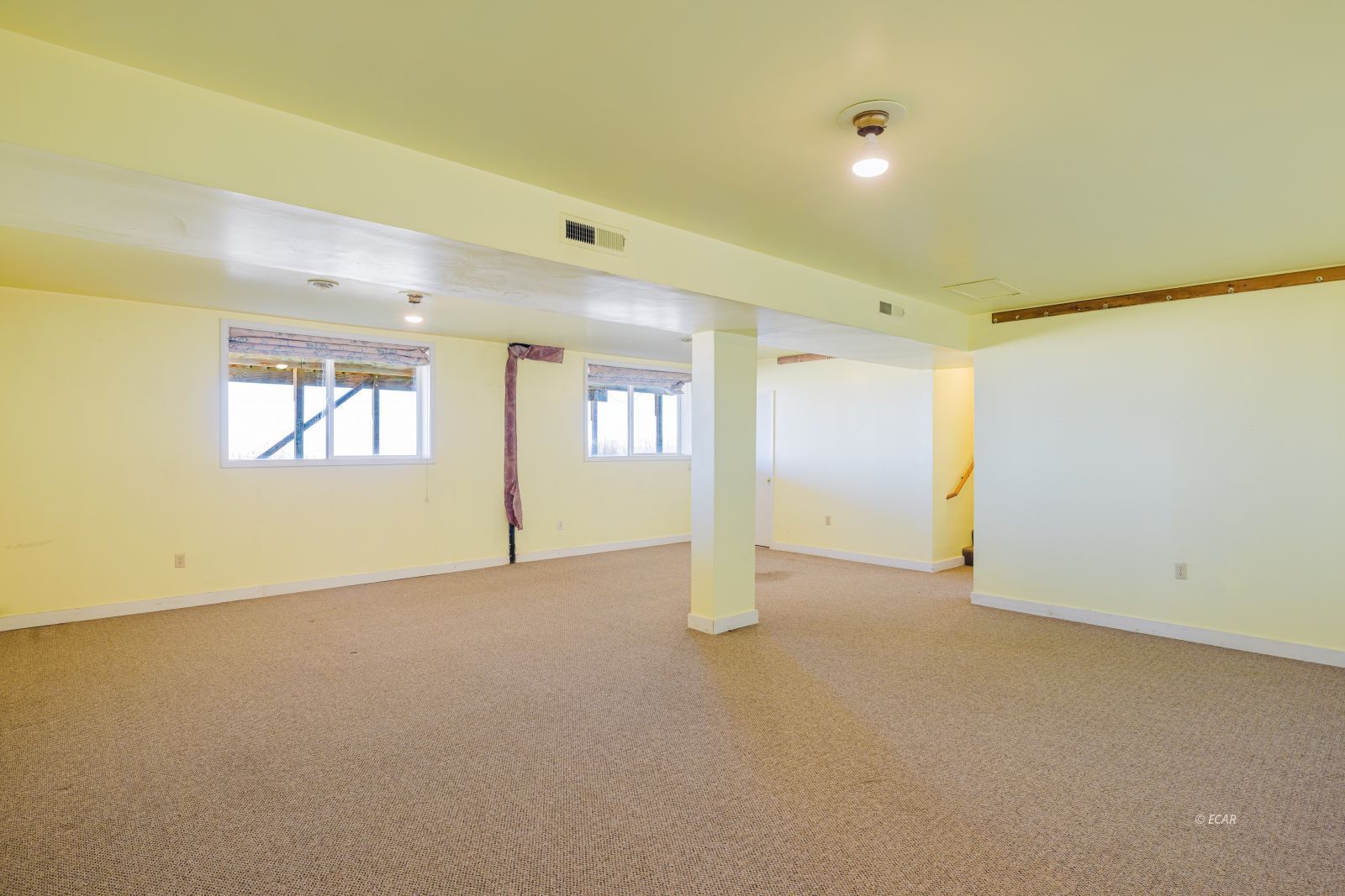 216 Dysart Circle Property Photo 24