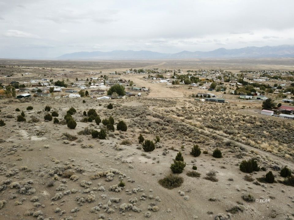 40 Acres Lovelock Street Property Photo 24