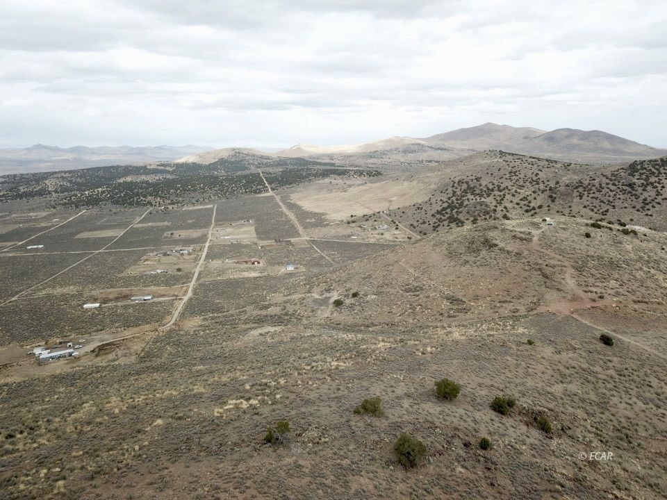 40 Acres Lovelock Street Property Photo 30