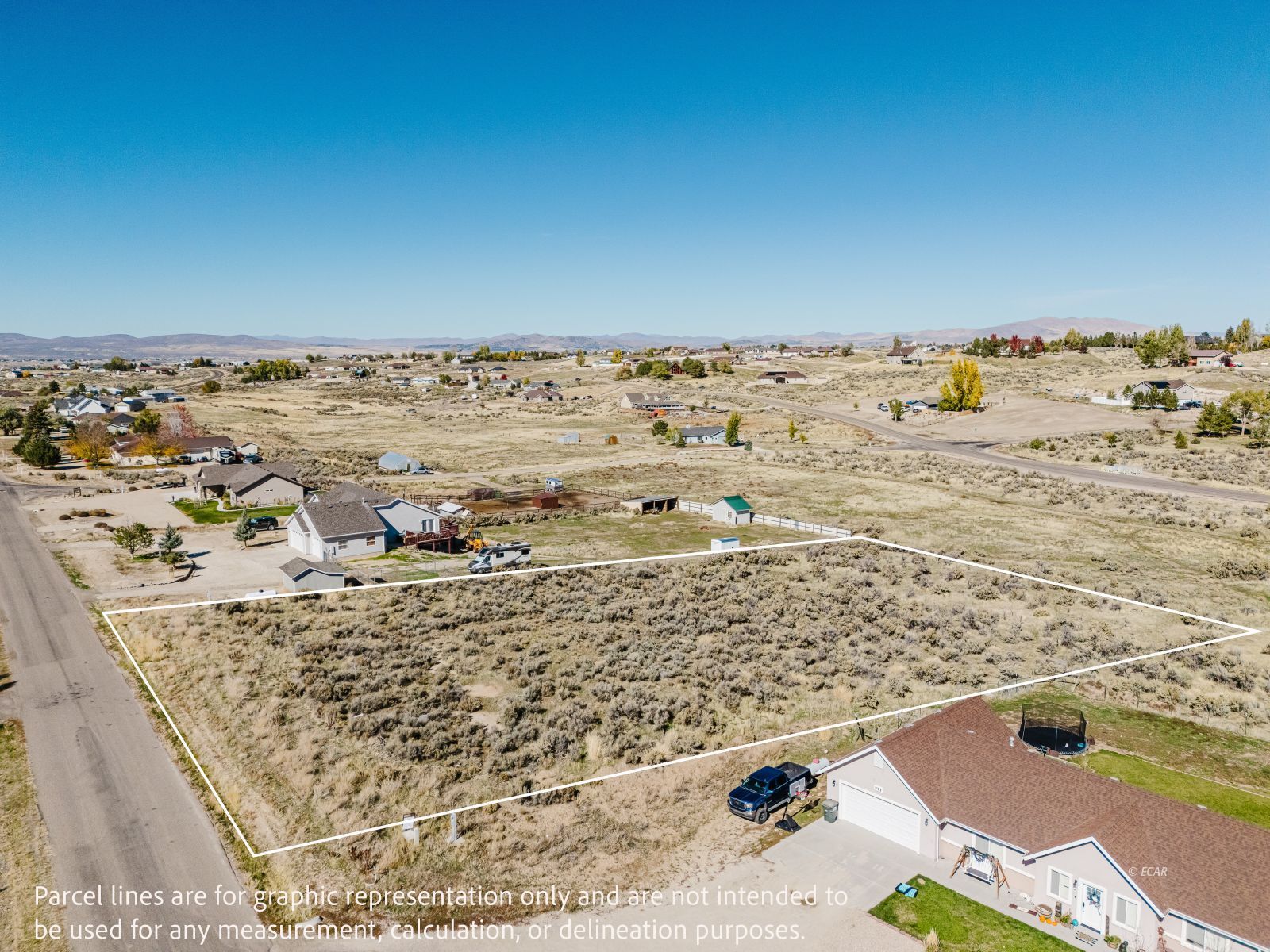 565 Abarr Drive Property Photo 2