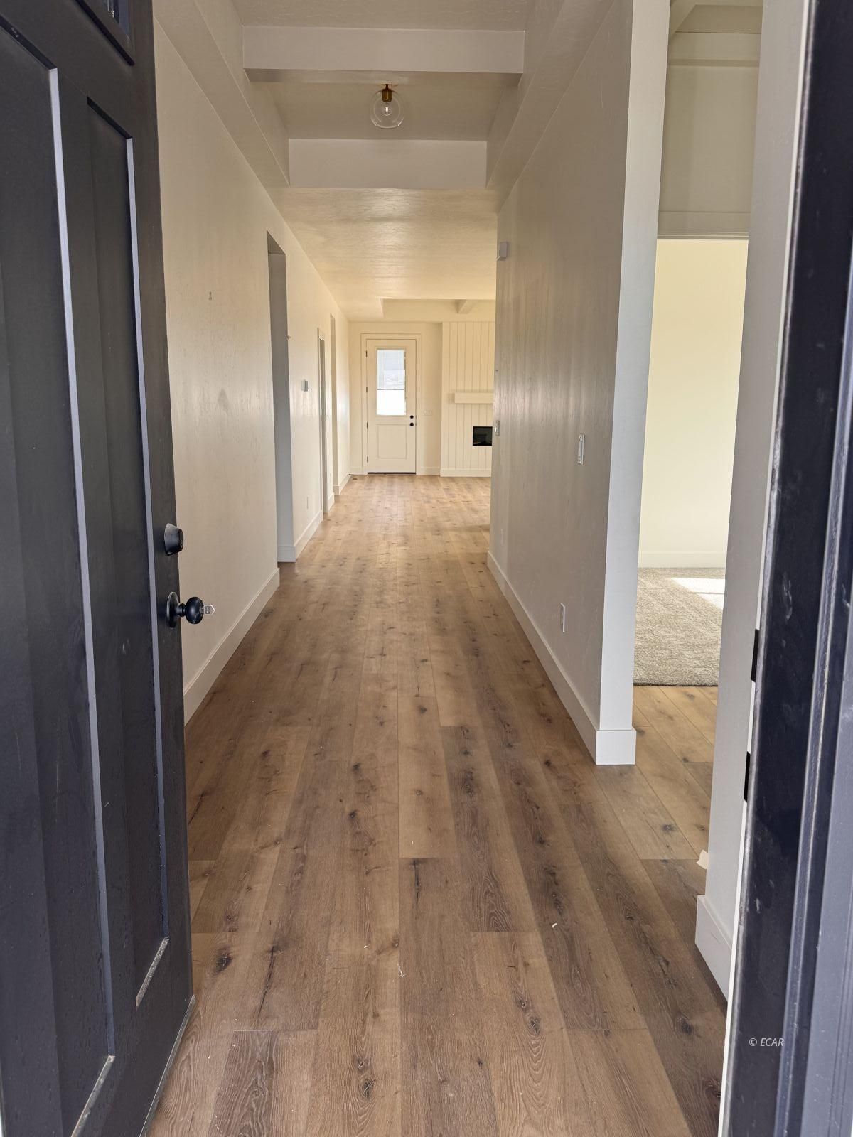 2953 Eleanor Court Property Photo 2