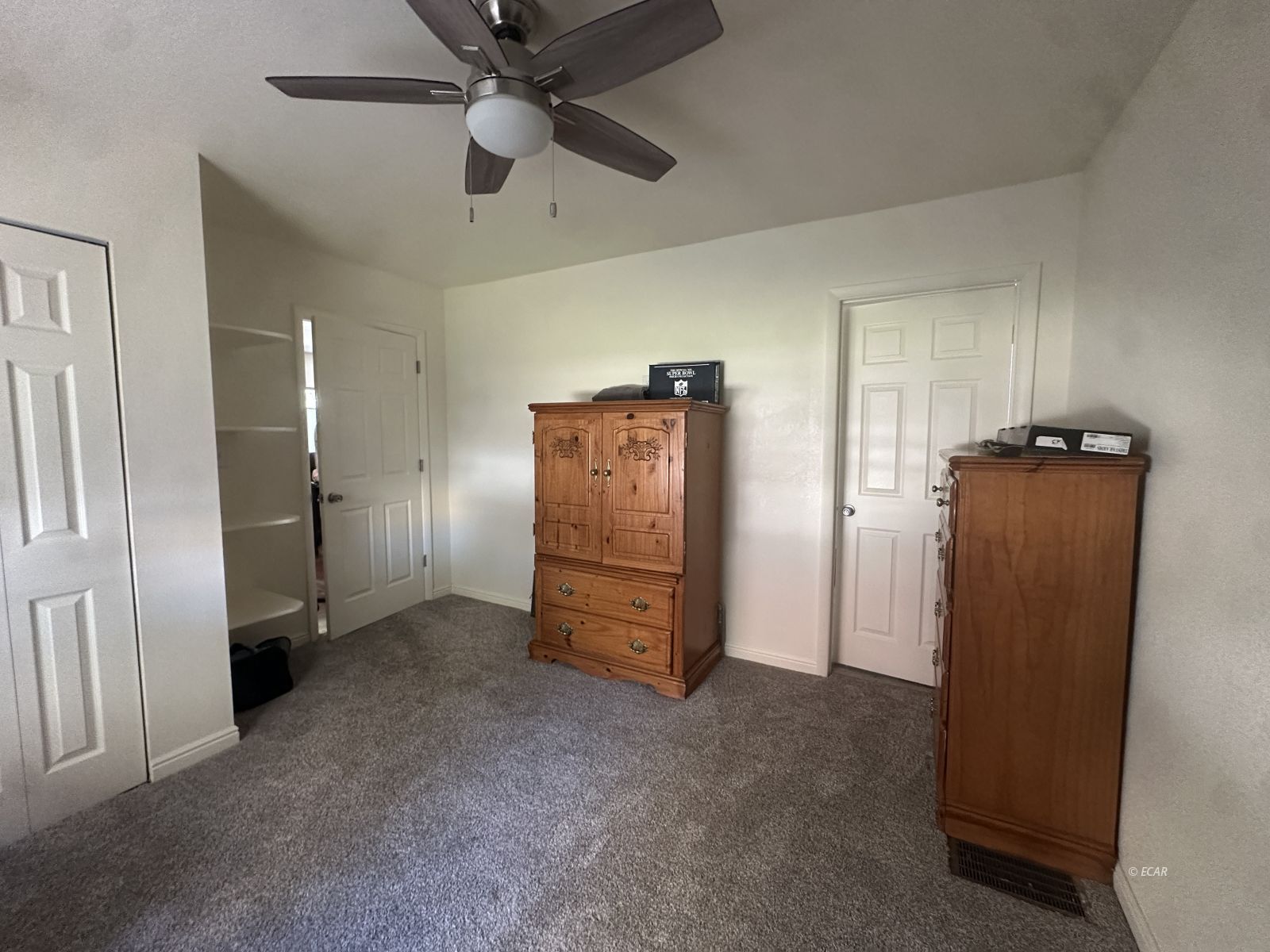 815 Hamilton Street Property Photo 6