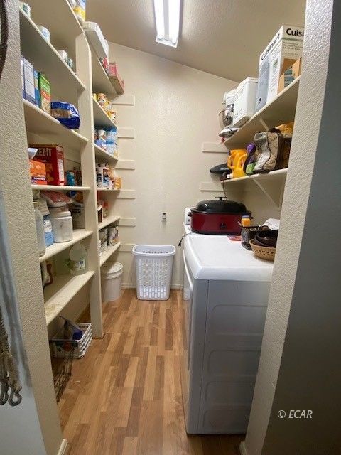 1725 Us 93 Highway Property Photo 32