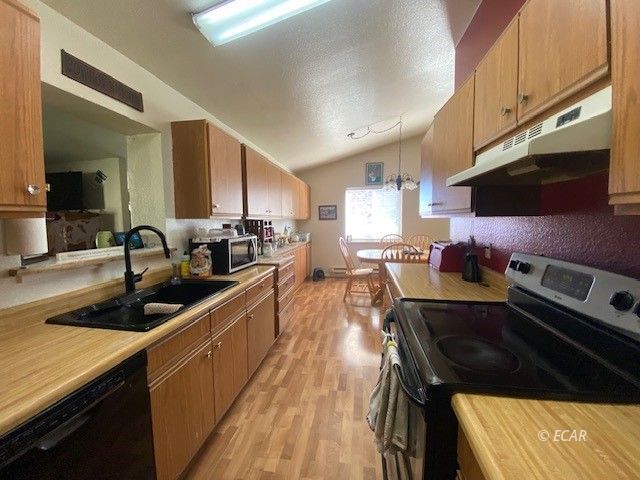 1725 Us 93 Highway Property Photo 34