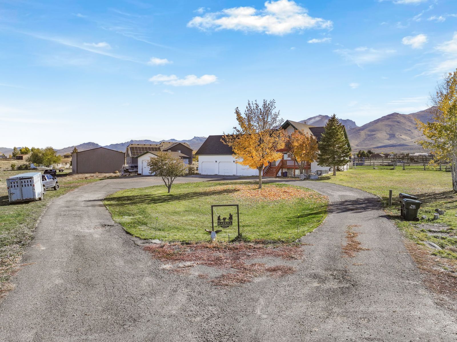 936 Buckskin Place Property Photo 2