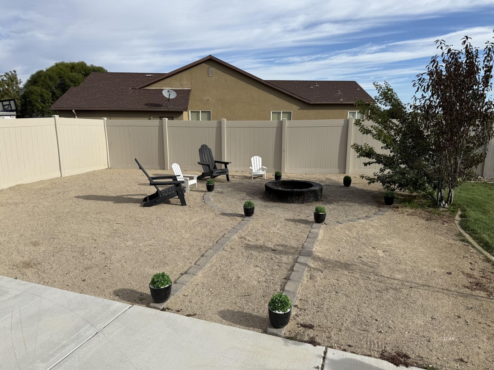 141 Hamilton Creek Court Property Photo 23