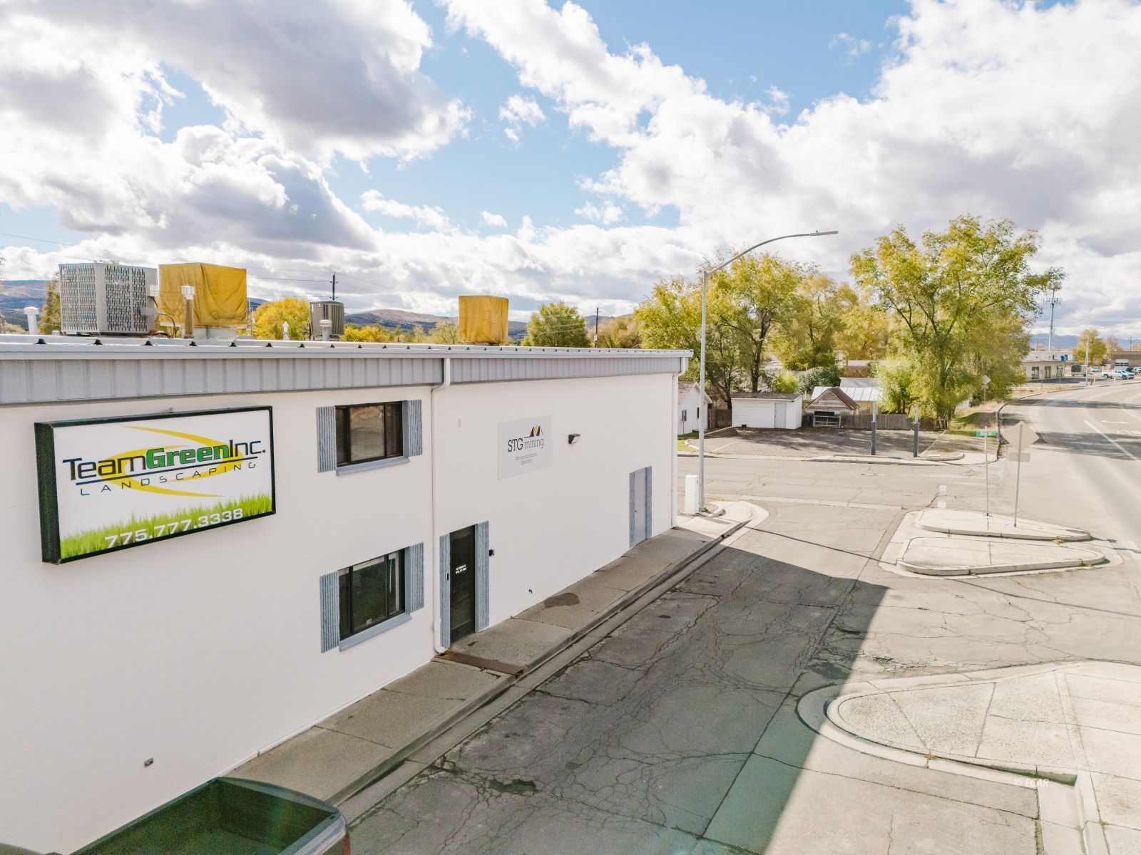 118 2nd Street Property Photo 5