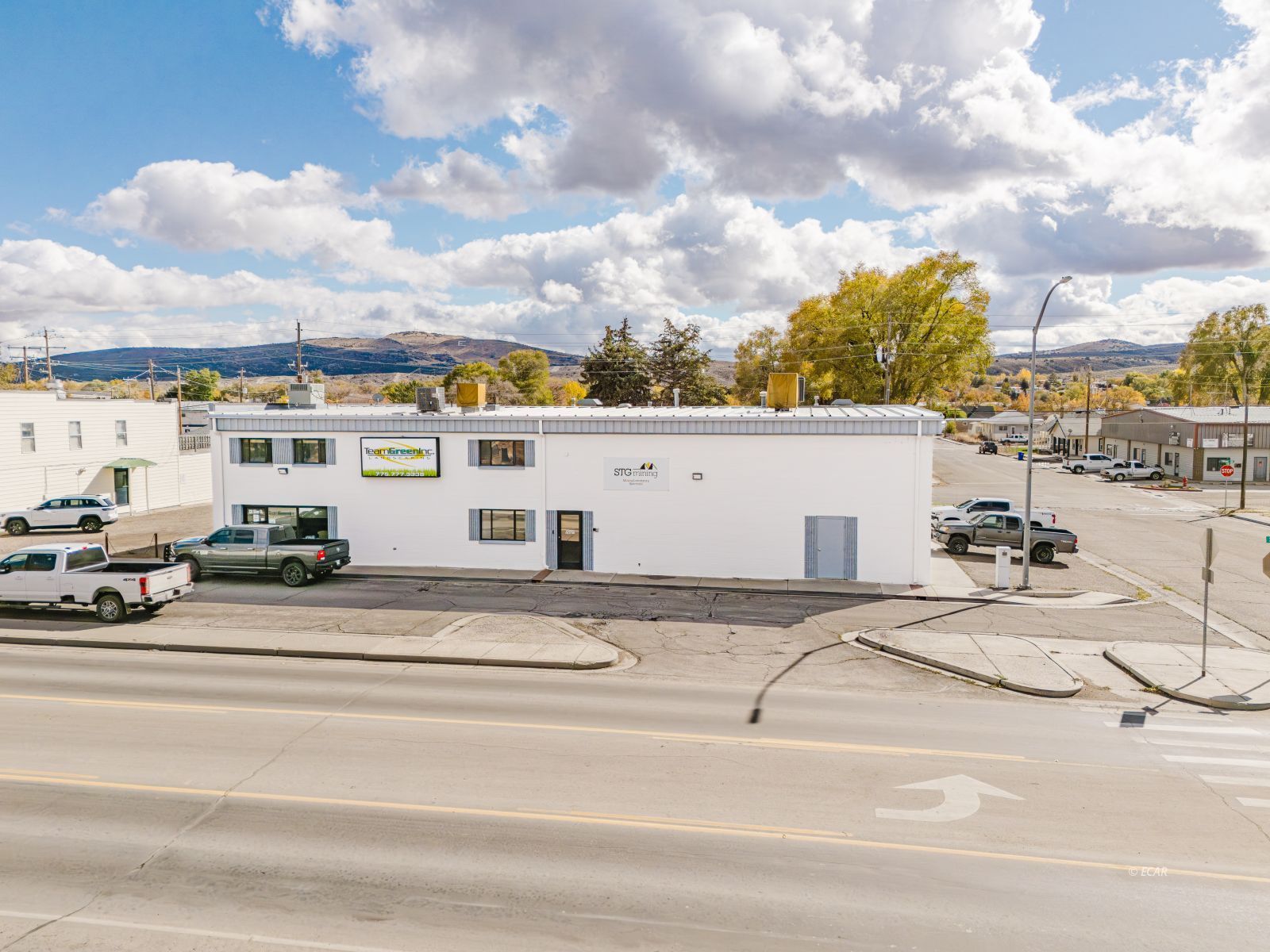 118 2nd Street Property Photo 8