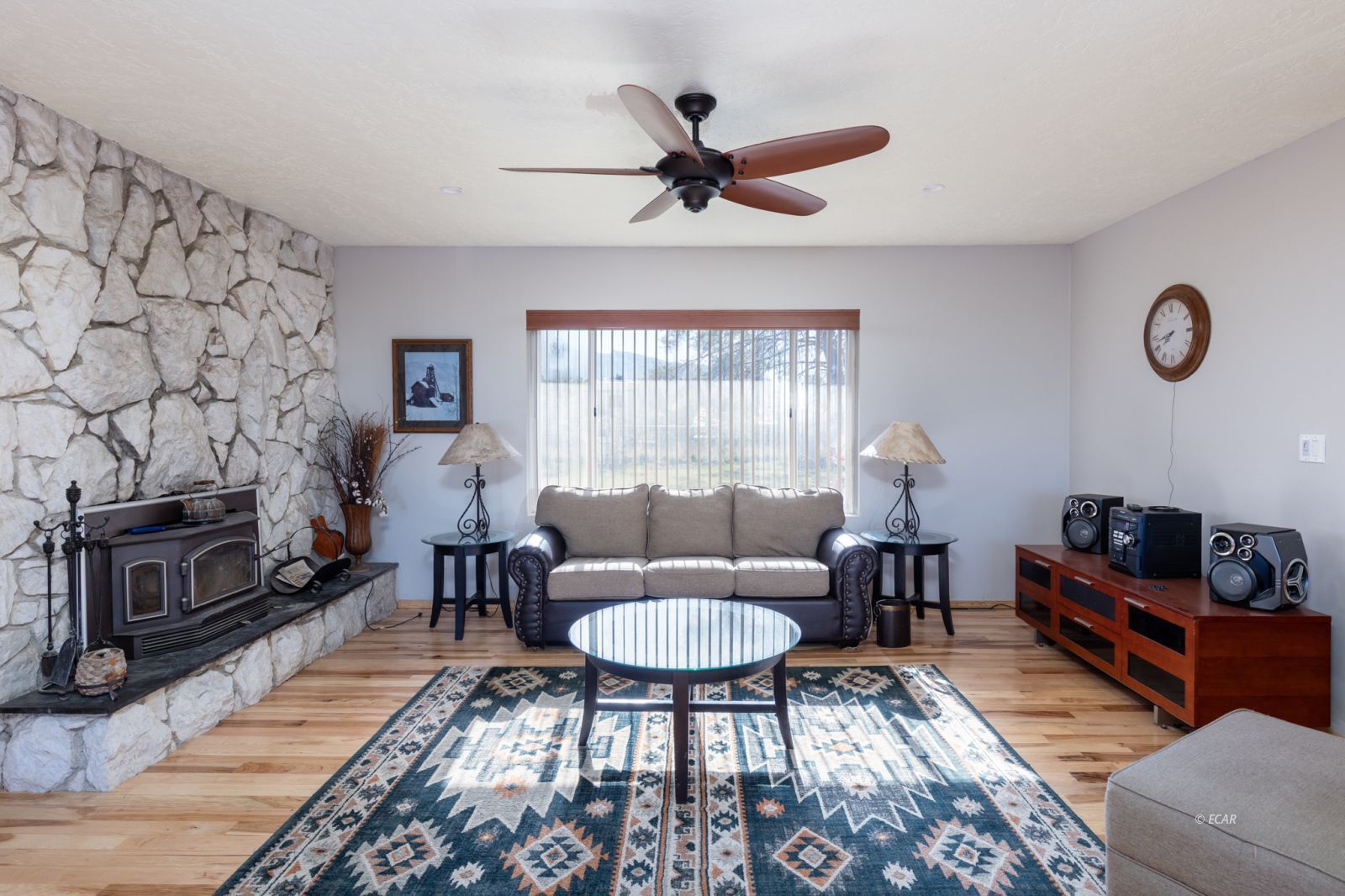 141 Country Club Parkway Property Photo 8