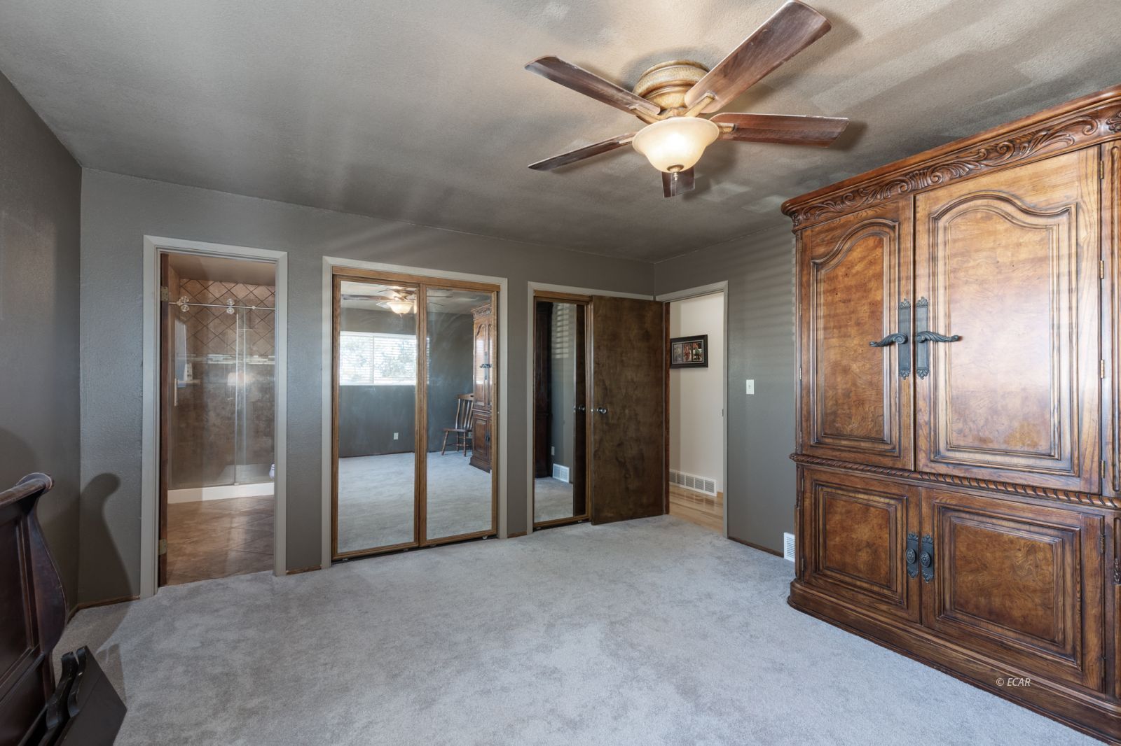 141 Country Club Parkway Property Photo 14