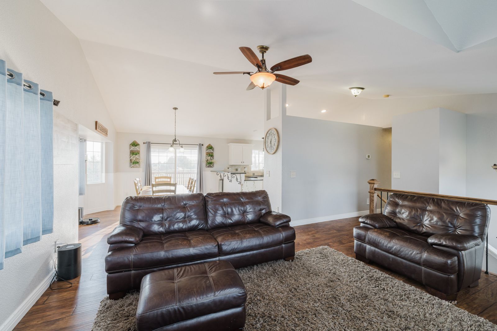 221 Lyndhurst Lane Property Photo 13