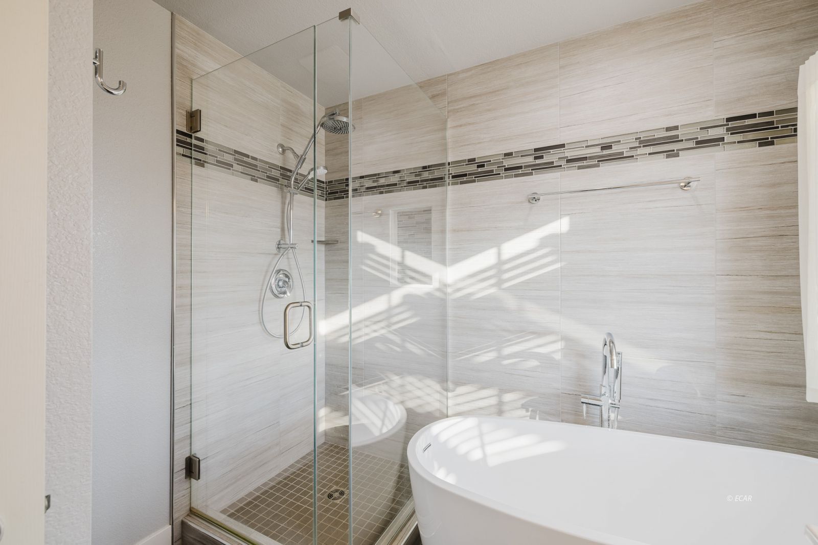 221 Lyndhurst Lane Property Photo 20