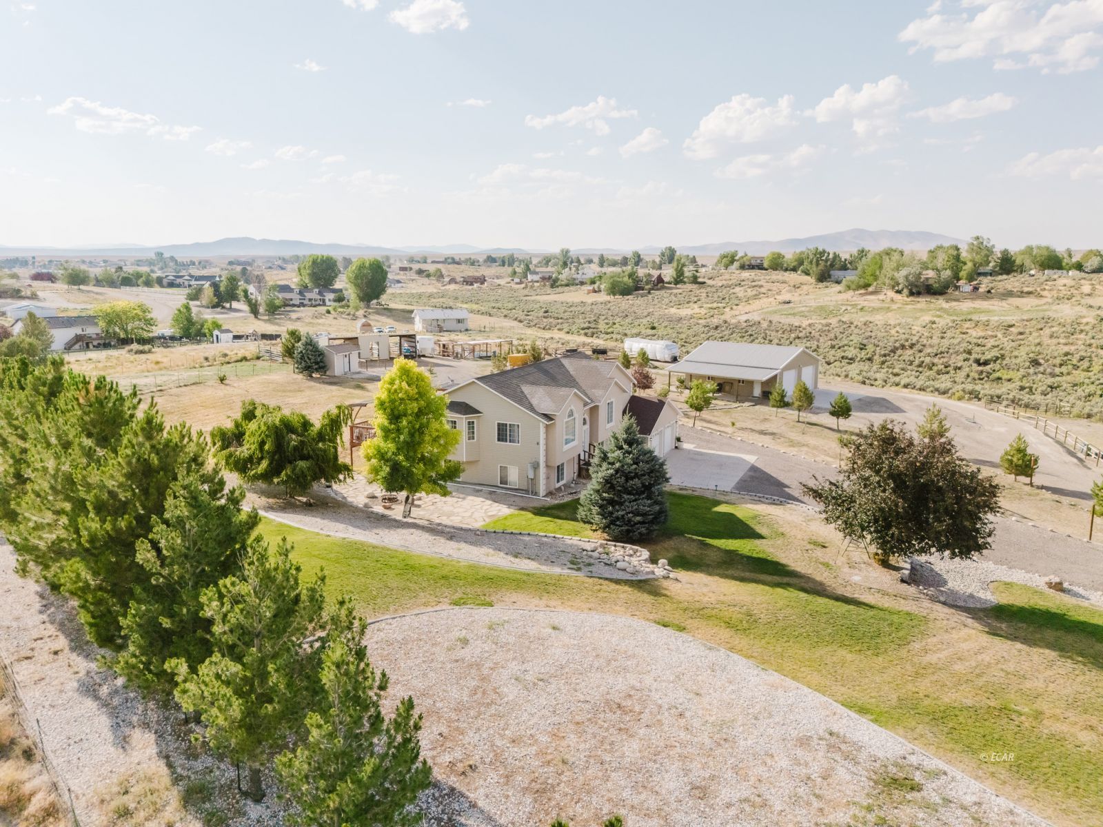 221 Lyndhurst Lane Property Photo 46