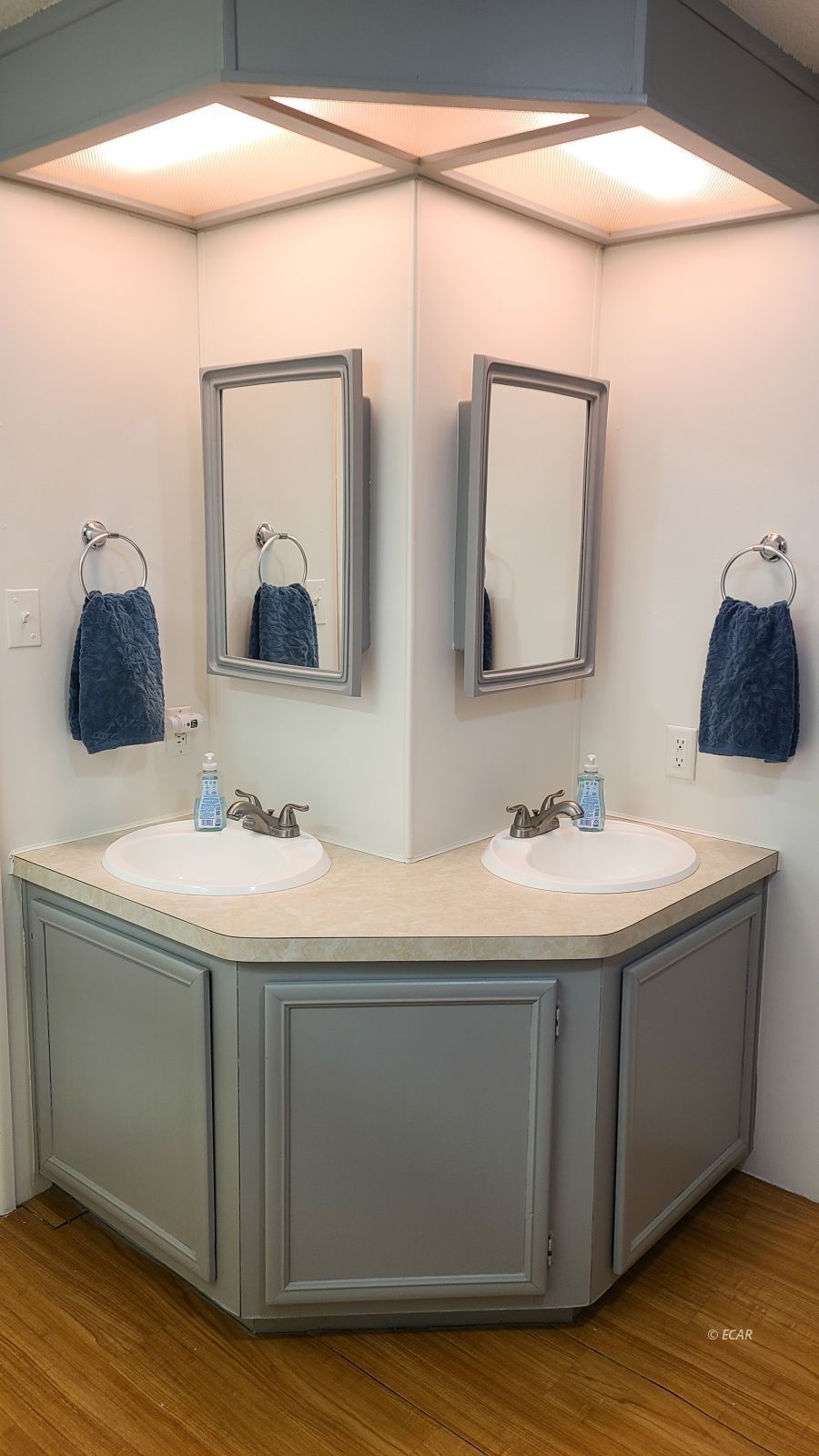 1121 Cedar Street Property Photo 9