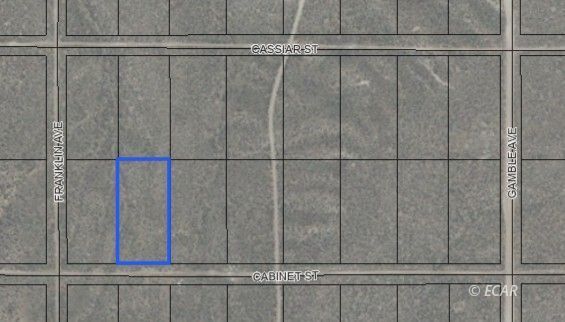 Cabinet Street Property Photo 1