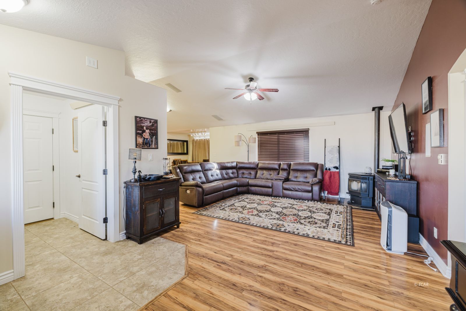 632 Palace Parkway Property Photo 13