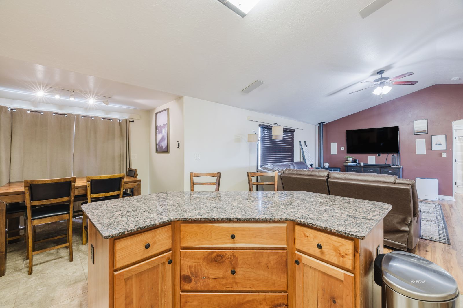 632 Palace Parkway Property Photo 25