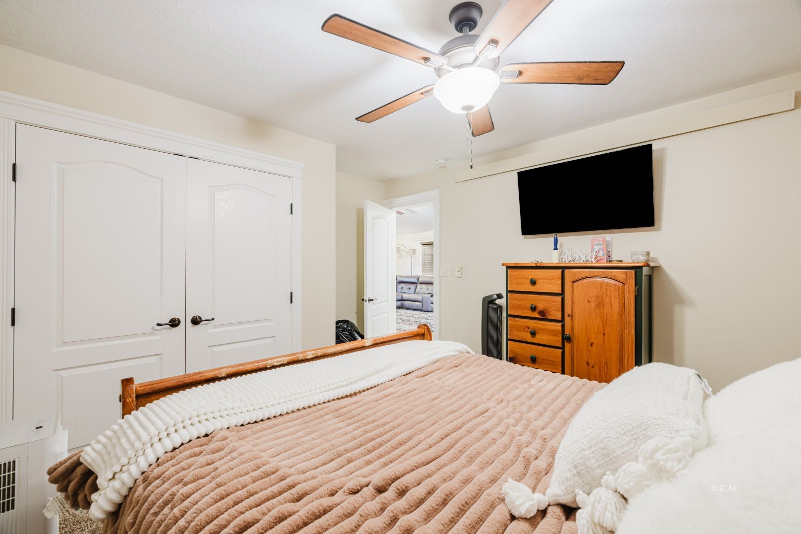 632 Palace Parkway Property Photo 38