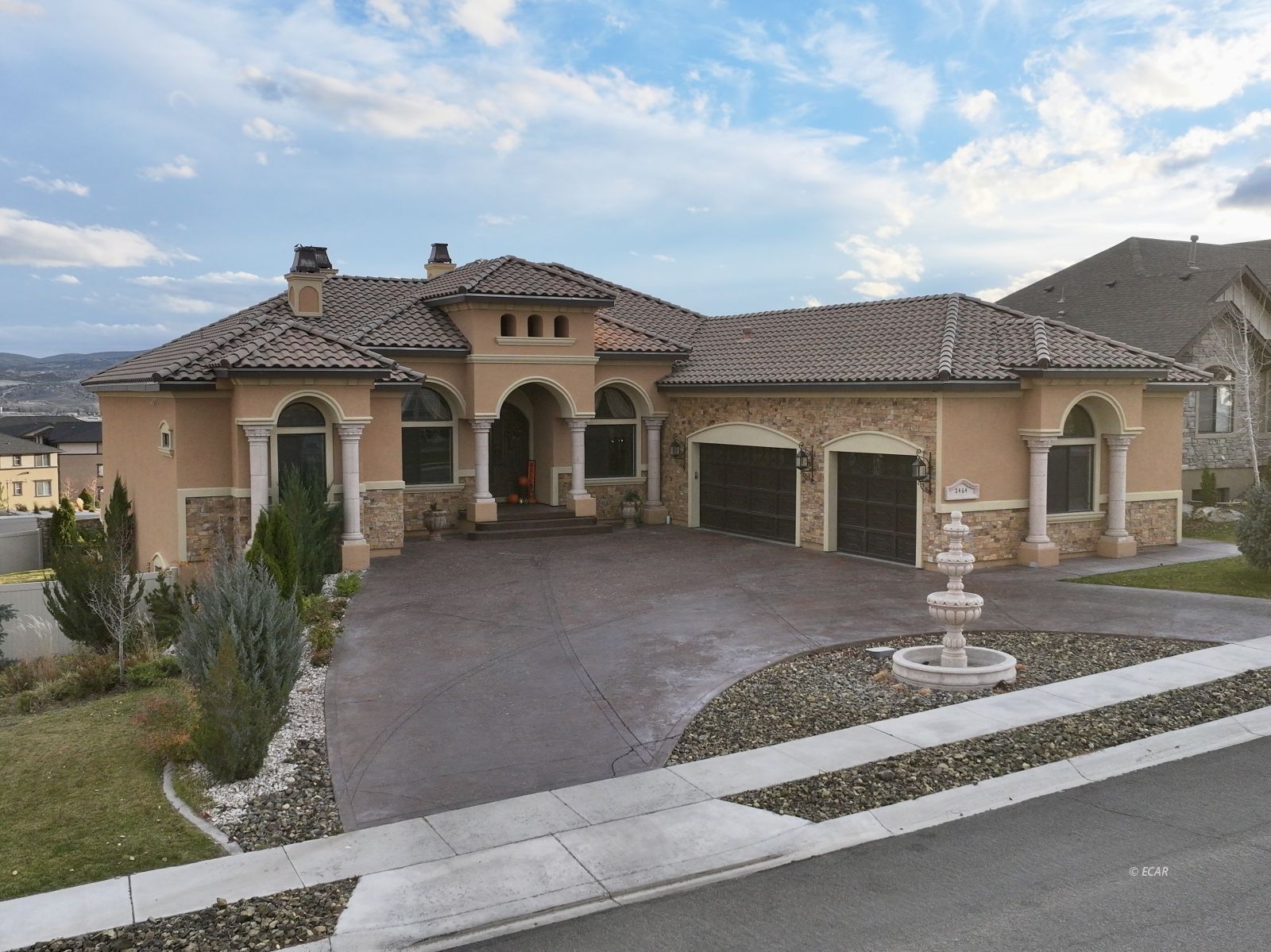 2464 Puccinelli Parkway Property Photo 2