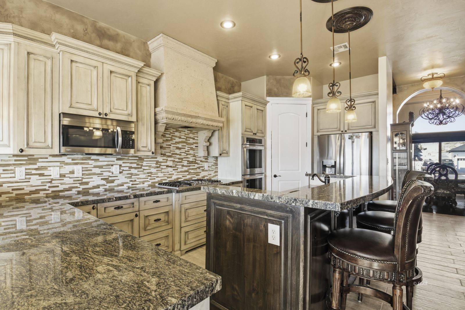 2464 Puccinelli Parkway Property Photo 7