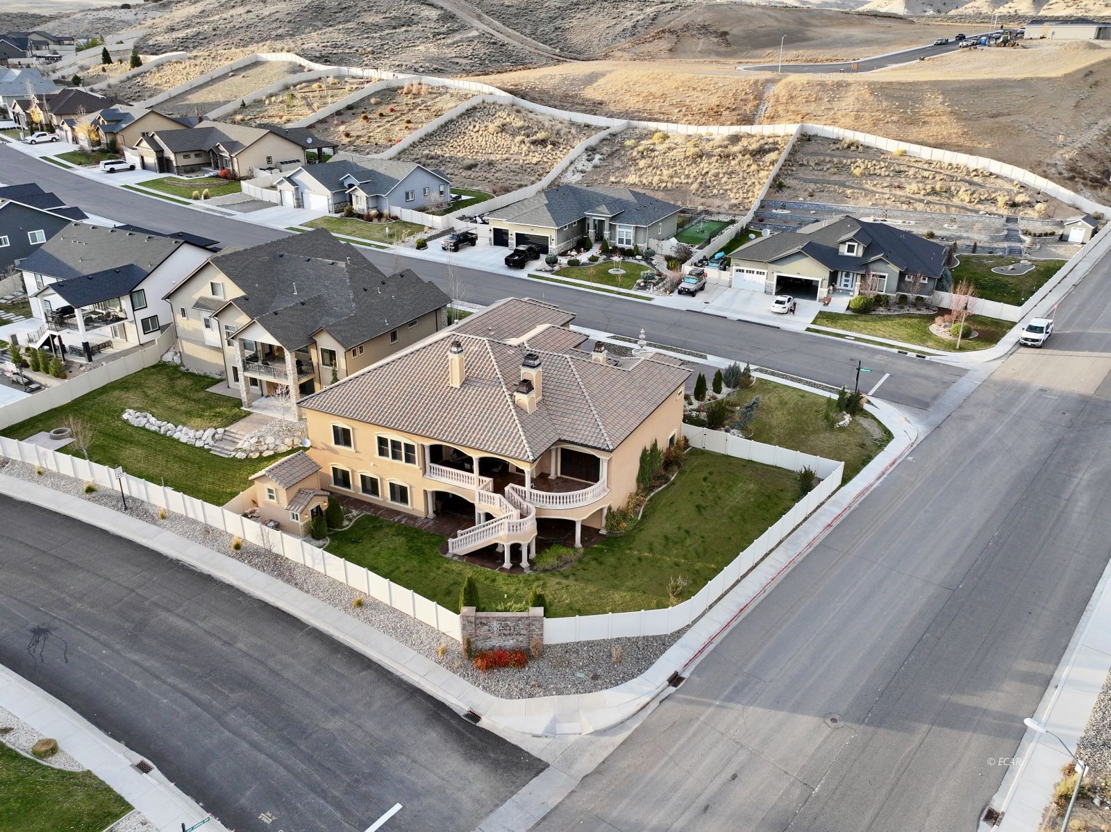 2464 Puccinelli Parkway Property Photo 42