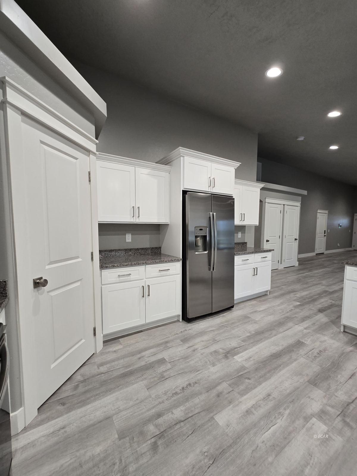 376 Four Mile Trail Property Photo 7