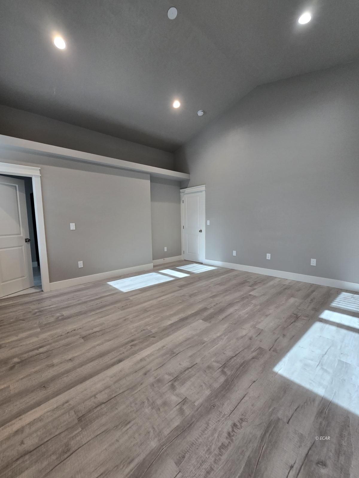 376 Four Mile Trail Property Photo 12